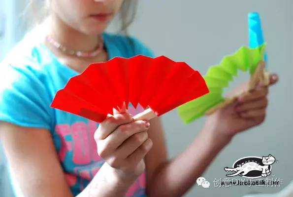 DIY Easy hand fan