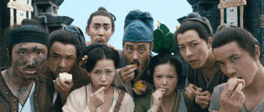 围观群众